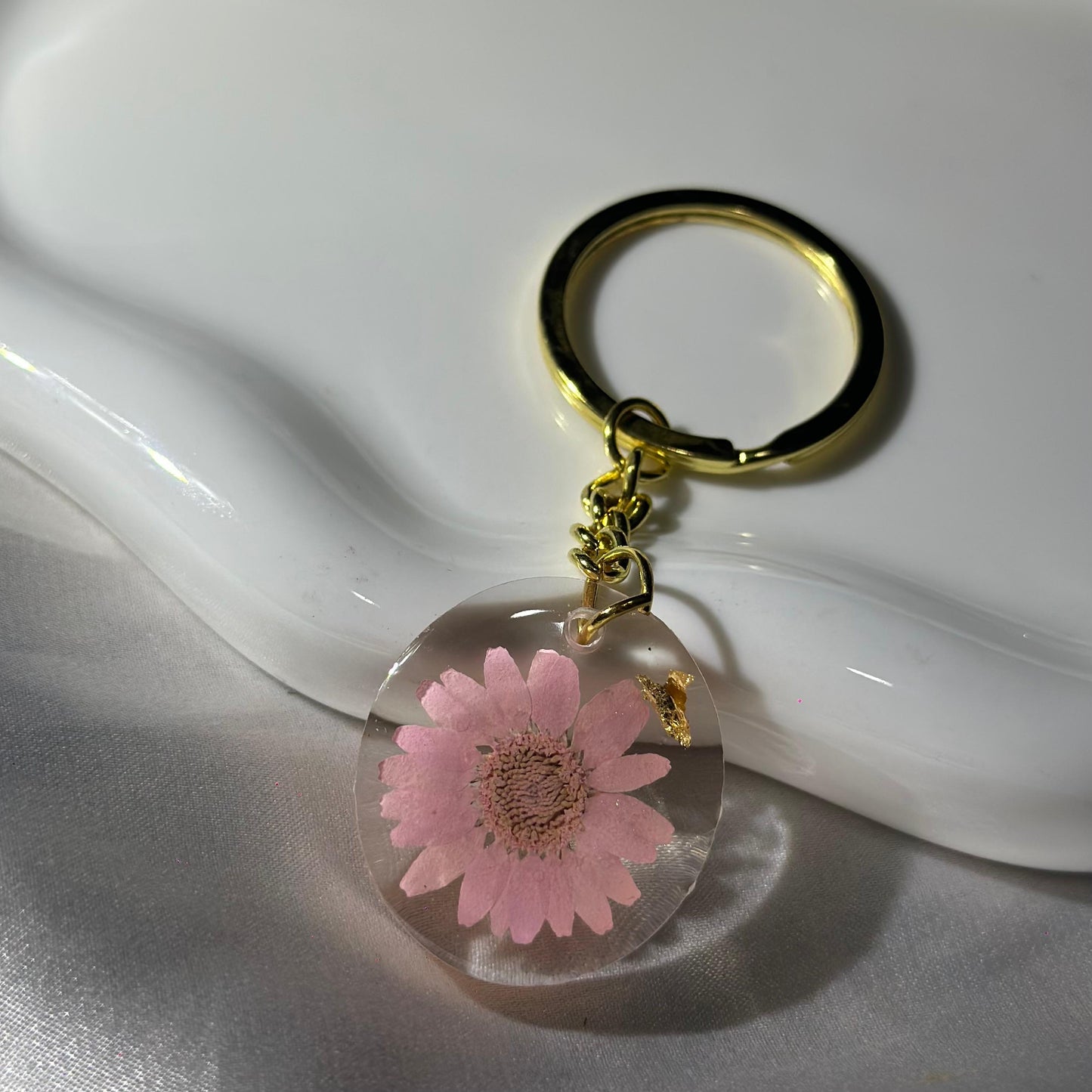 Flower clear keychain